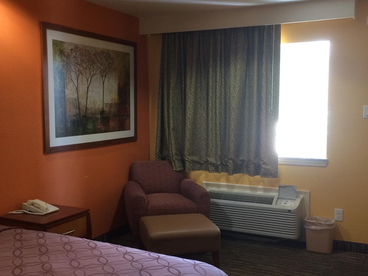 Select Inn And Suites Х'юстон Екстер'єр фото