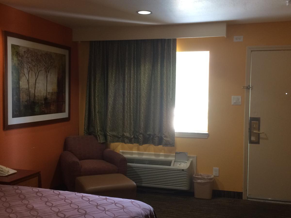 Select Inn And Suites Х'юстон Екстер'єр фото